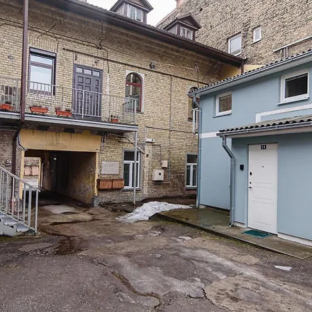 2 Floors New Town By Urban Rent Apartment